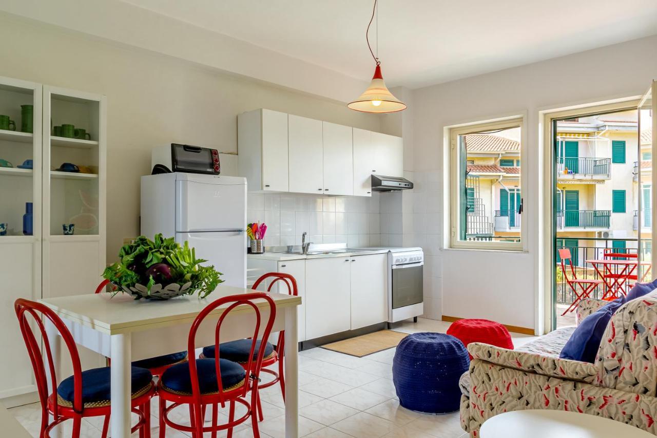 Appartement La Casa Di Stefe à Giardini-Naxos Extérieur photo